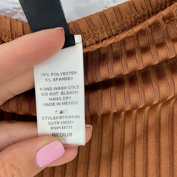 Windsor M Brown Ribbed Knit Strapless Cropped Tube Top - Picture 5 of 5